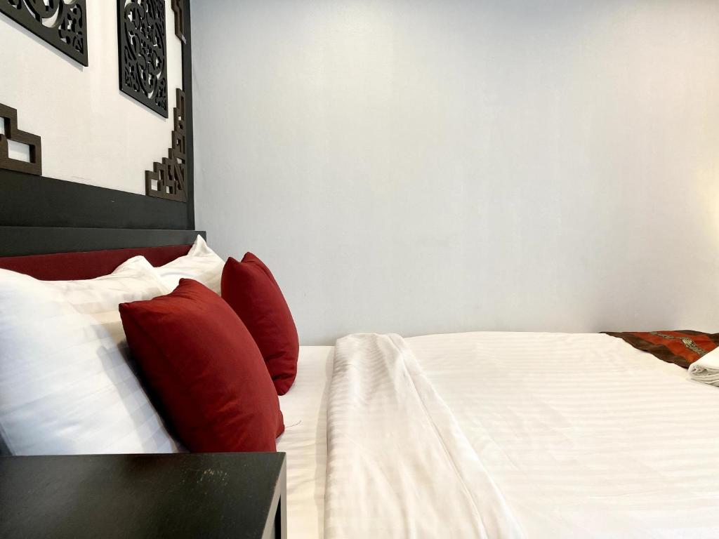 Sunray Beach Hotel Patong - Resim 26