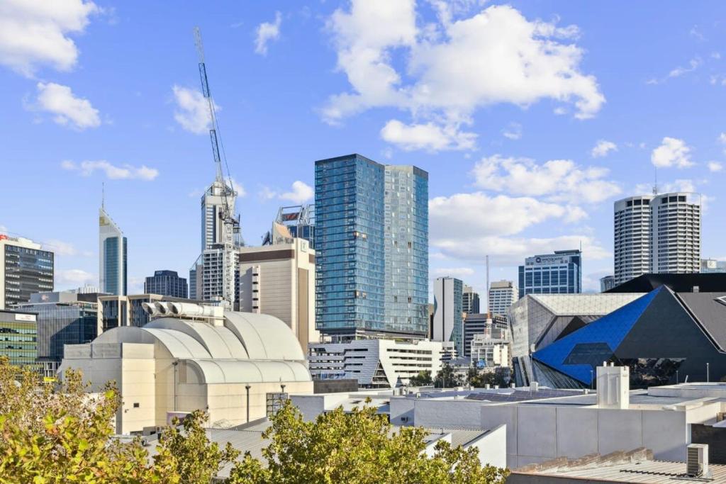 a view of a city skyline with tall buildings at Perth Prime Located 2BDR 1PRK in Perth