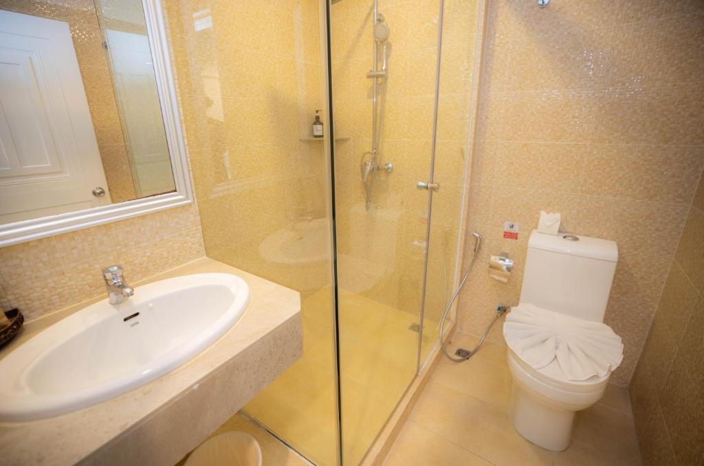 Baumanburi Hotel Patong - Resim 31