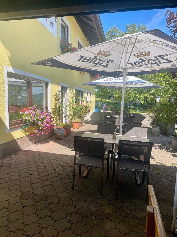 Patio nebo venkovní prostory v ubytování Gasthaus Eggerberg