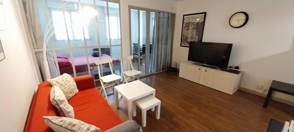 Photo de la galerie de l'établissement TEA&CHILL - L' Anémone - CDG/Paris/Parc des Expo., à Aulnay-sous-Bois