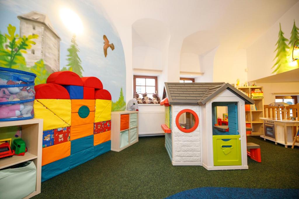Dětský klub v ubytování Hotel Modrásek