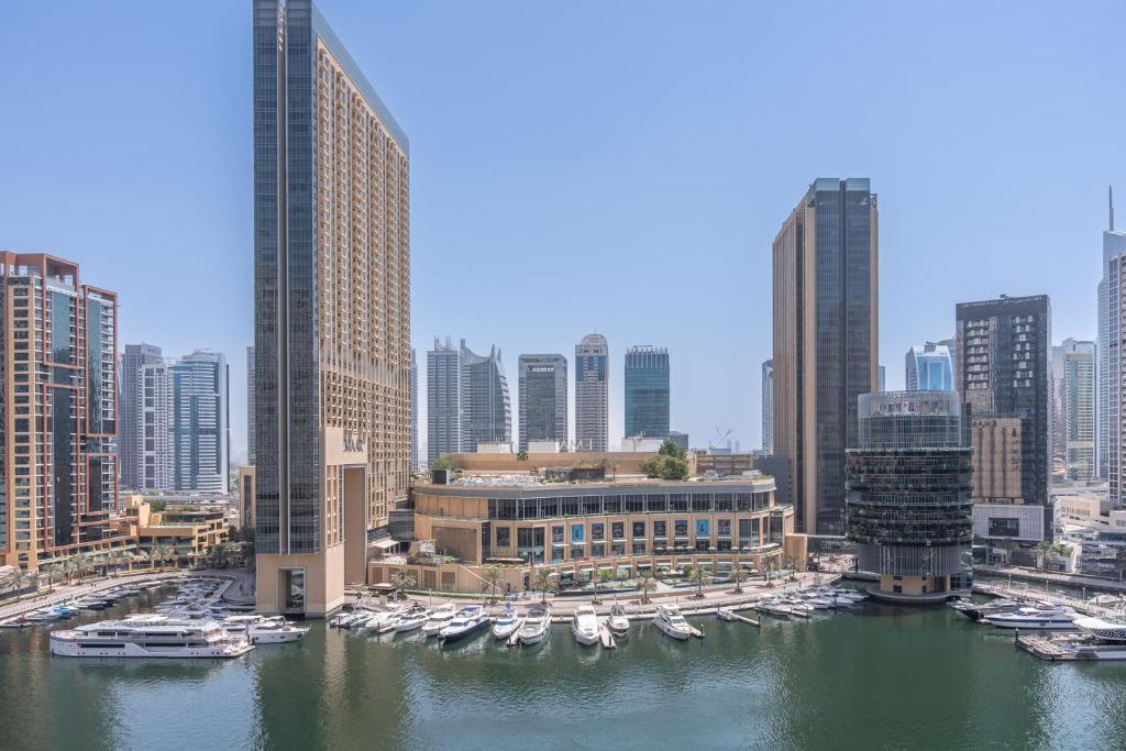 Fotografie z fotogalerie ubytování Comfortable 1BR with Amazing Views Perfect for 4! v Dubaji
