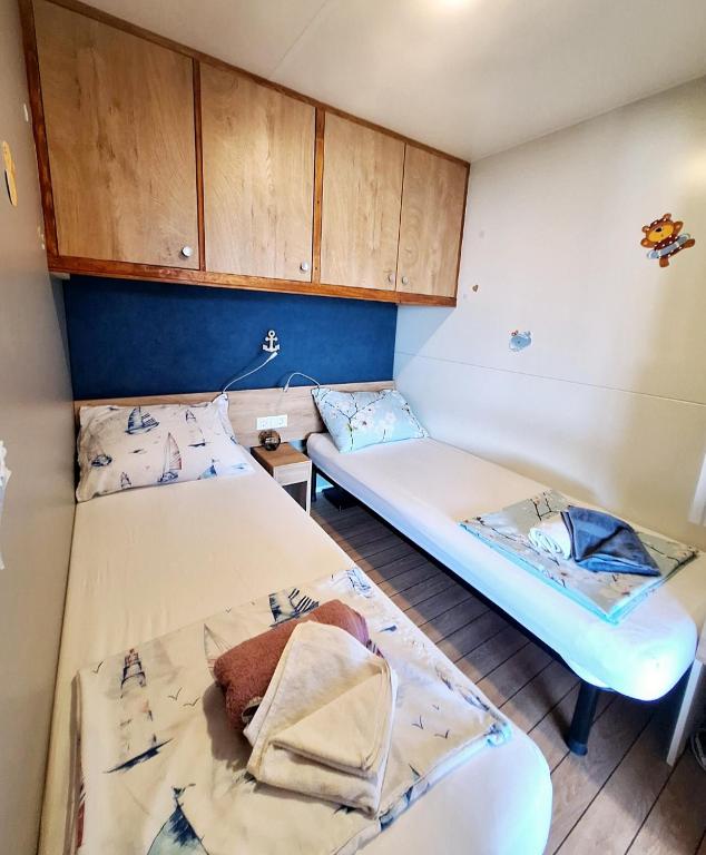 Posteľ alebo postele v izbe v ubytovaní Bella vista with jacuzzi 1