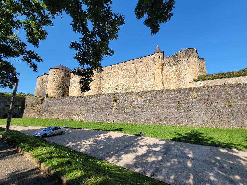 Fotografie z fotogalerie ubytování Château des Princes "Prince Cupidon" v destinaci Sedan