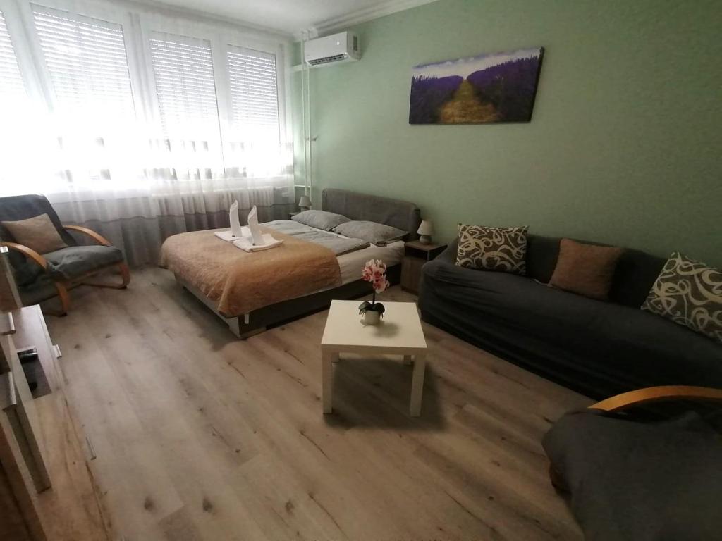 Zdjęcie z galerii obiektu Sweet Dreams Apartman w Nyíregyházie