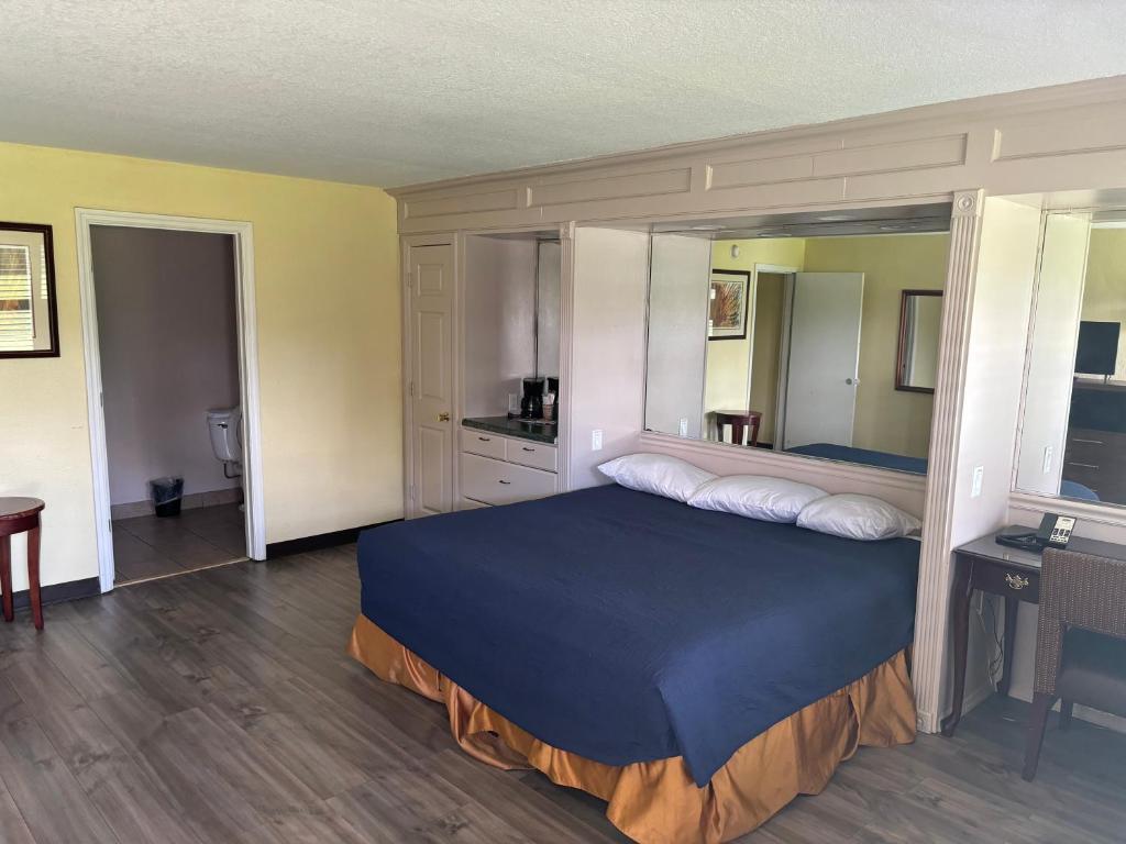 Inn On The Green Florida - Habitación Deluxe Con Cama Extragrande