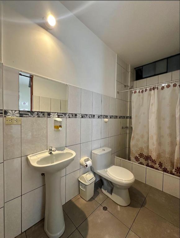 Koupelna v ubytování Hostal El Rey
