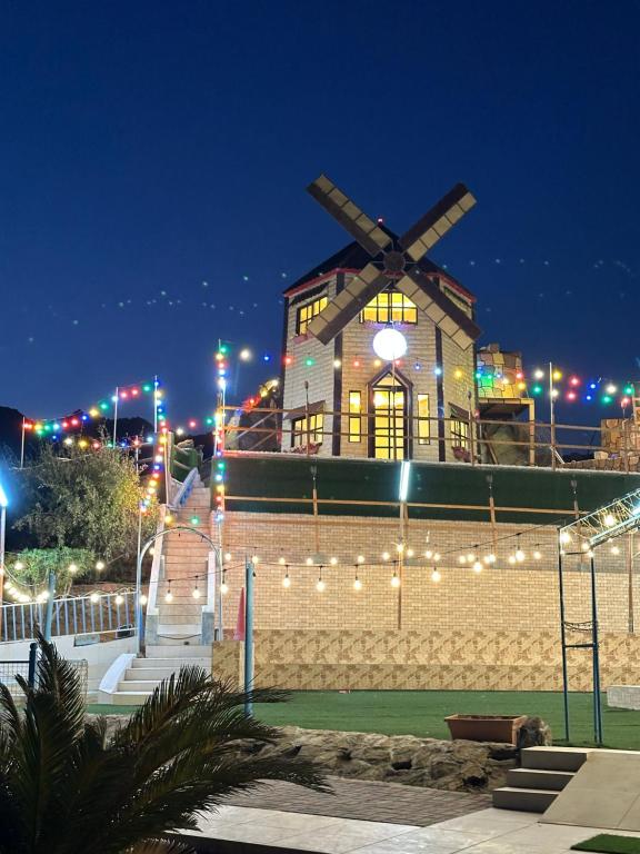 Foto dalla galleria di Mountain village house a Ḑab‘ah