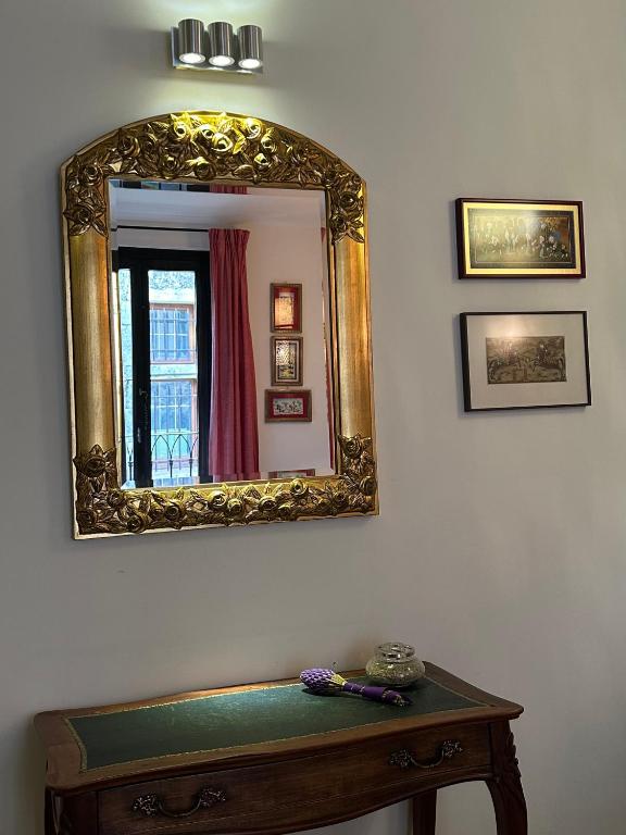 Fotografie z fotogalerie ubytování La Cour Carrée v destinaci Rustrel