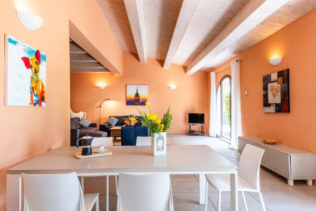 Fotografia z galérie ubytovania Deluxe Apartment Villa Pesca - Cignella Resort v destinácii Osteria Delle Noci