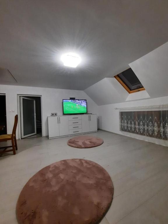 TV a/nebo společenská místnost v ubytování Casa Dani