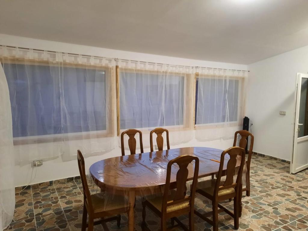 Fotografie z fotogalerie ubytování Casa Dani v destinaci Sibişel