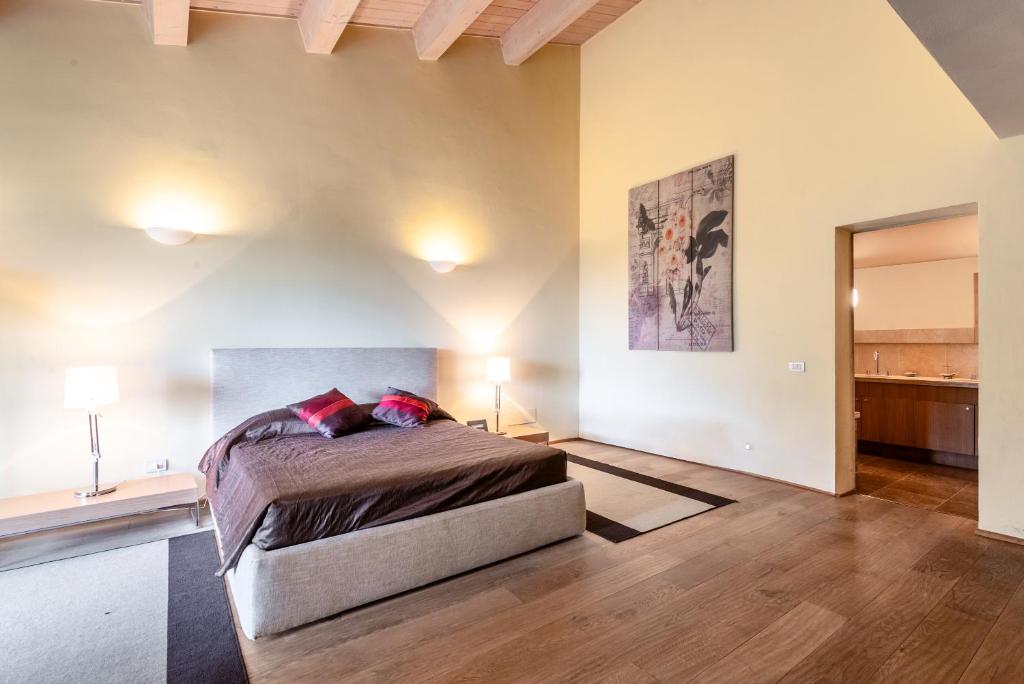 Zdjęcie z galerii obiektu Villa Aquila on two floors - Cignella Resort Tuscany w mieście Osteria Delle Noci