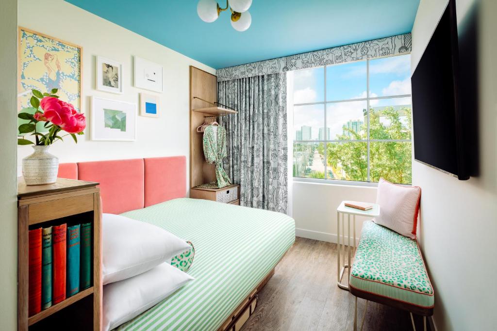 The Goodtime Hotel, Miami Beach a Tribute Portfolio Hotel - 