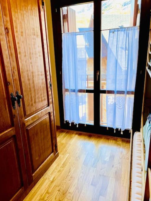 Fotografie z fotogalerie ubytování Adosado Las Cumbres de Hoz v destinaci Hoz de Jaca