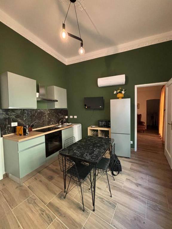 Kuchyň nebo kuchyňský kout v ubytování SVR Palace