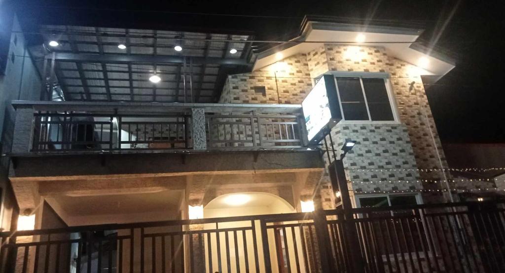 Balkón nebo terasa v ubytování Dhadi Doodz Travellers Inn