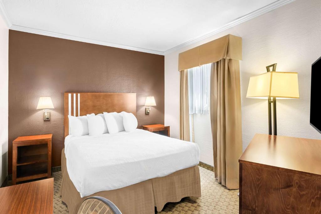 SureStay by Best Western Lakeview - Camera Regina