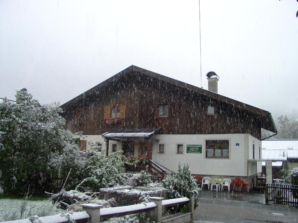 Ferienhaus Gerlinde II v zime