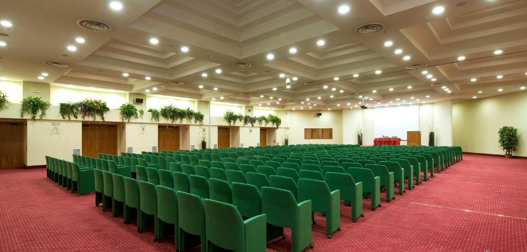 Konferenční prostory v ubytování Grand Hotel Barone Di Sassj