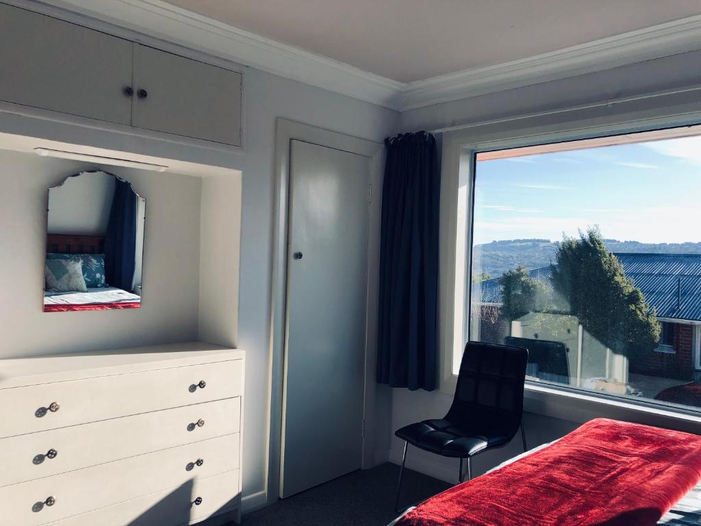 Postel nebo postele na pokoji v ubytování Sunny, Comfortable and Quiet温馨 family shared room