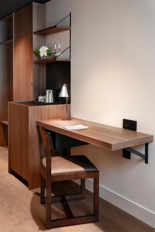 Clarion Hotel Karlatornet - Resim 45