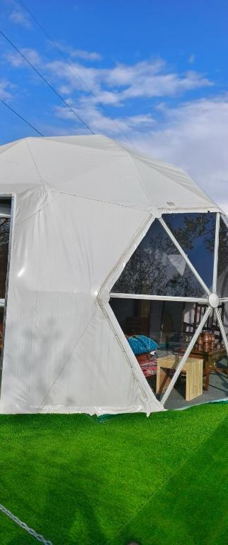 Budova, kde se the luxury tent nachází