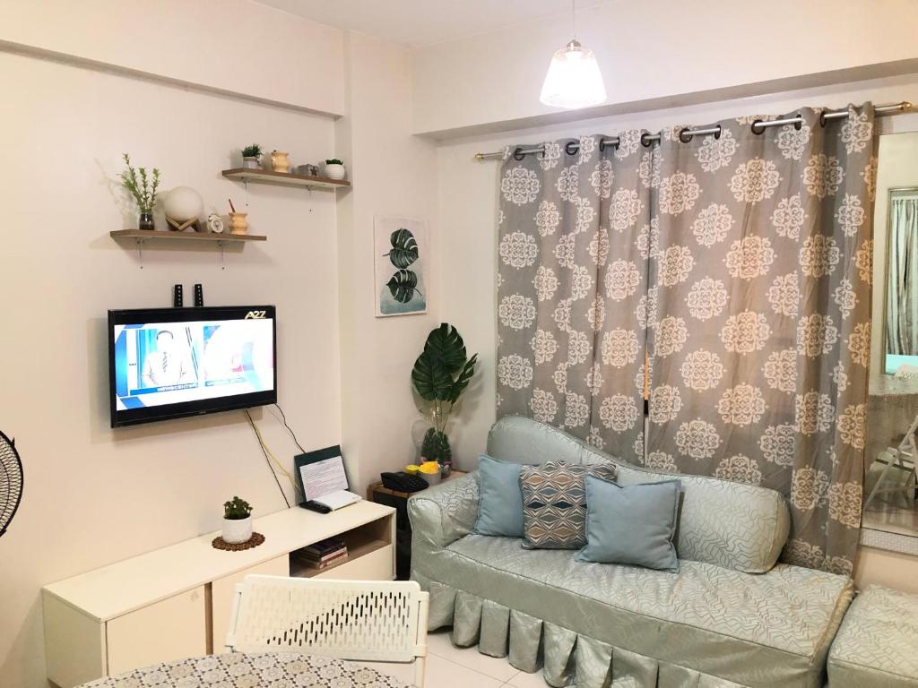 Casi Cozy Spacious Condo with Swimming Pool and Free WiFi