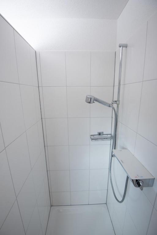 Koupelna v ubytování Waldhaus Laax