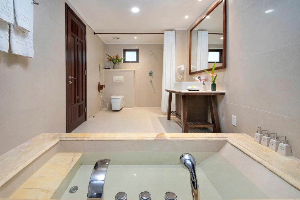 Palm Garden Beach Resort & Spa - 13