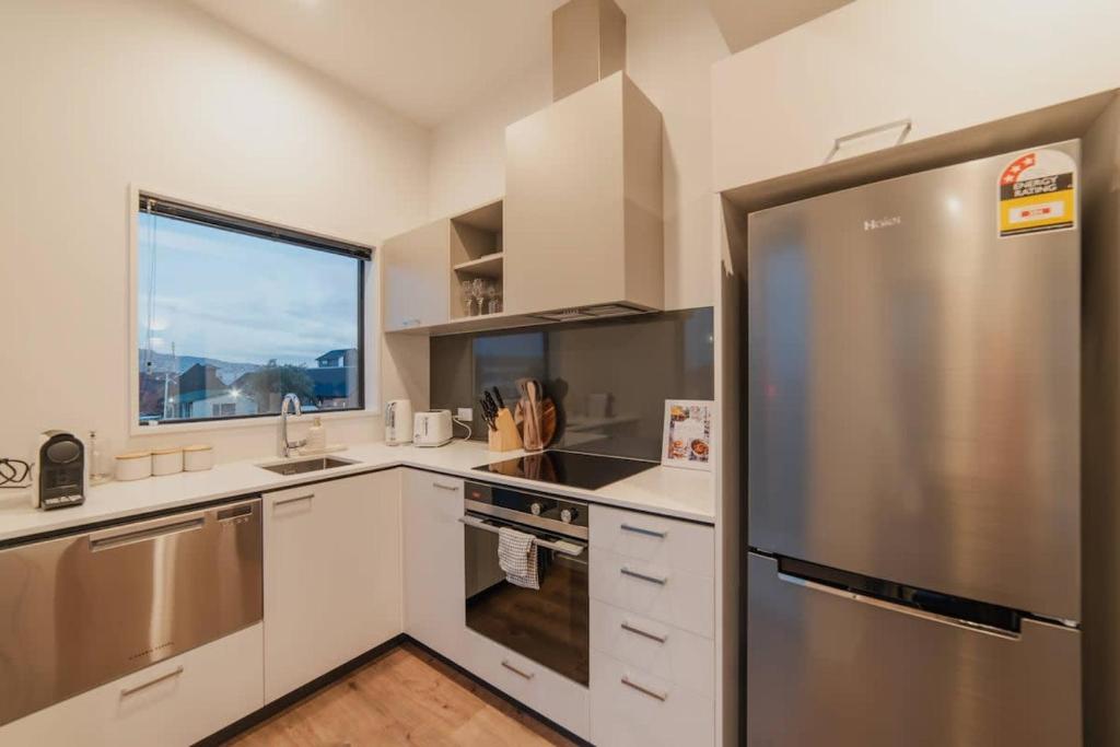 Triple Treat on Fitzgerald - Your 3-BR Getaway - Resim 20