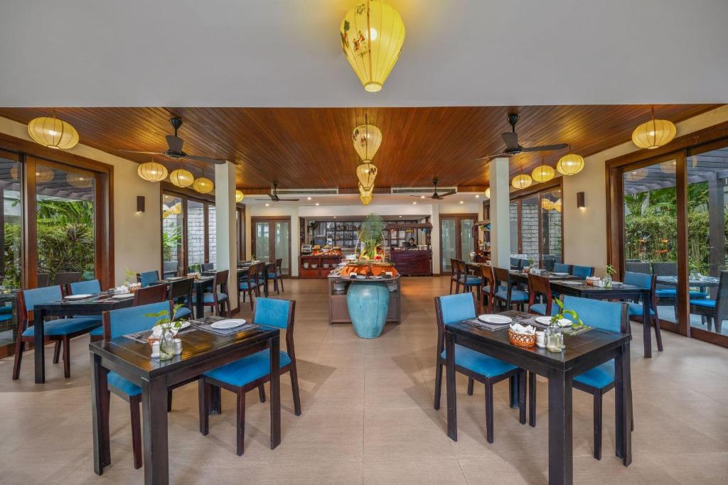 Restaurace v ubytování Emerald Hoi An Riverside Resort