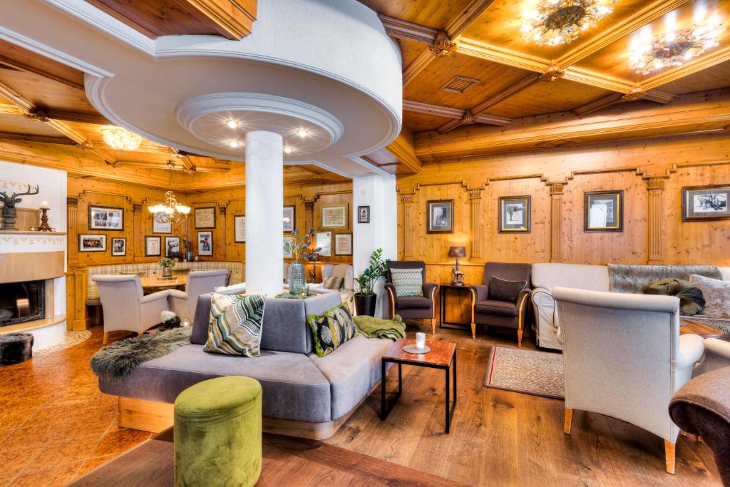 Posezení v ubytování Hotel Sonne Ischgl