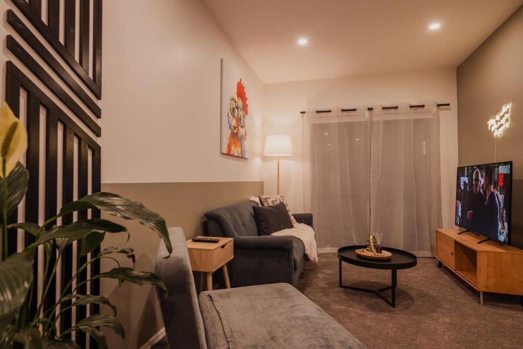 Your Stylish Retreat in the Heart of the City - Resim 16