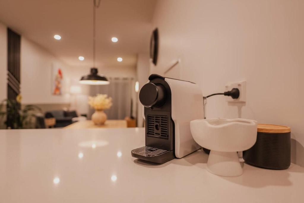 Your Stylish Retreat in the Heart of the City - Resim 17