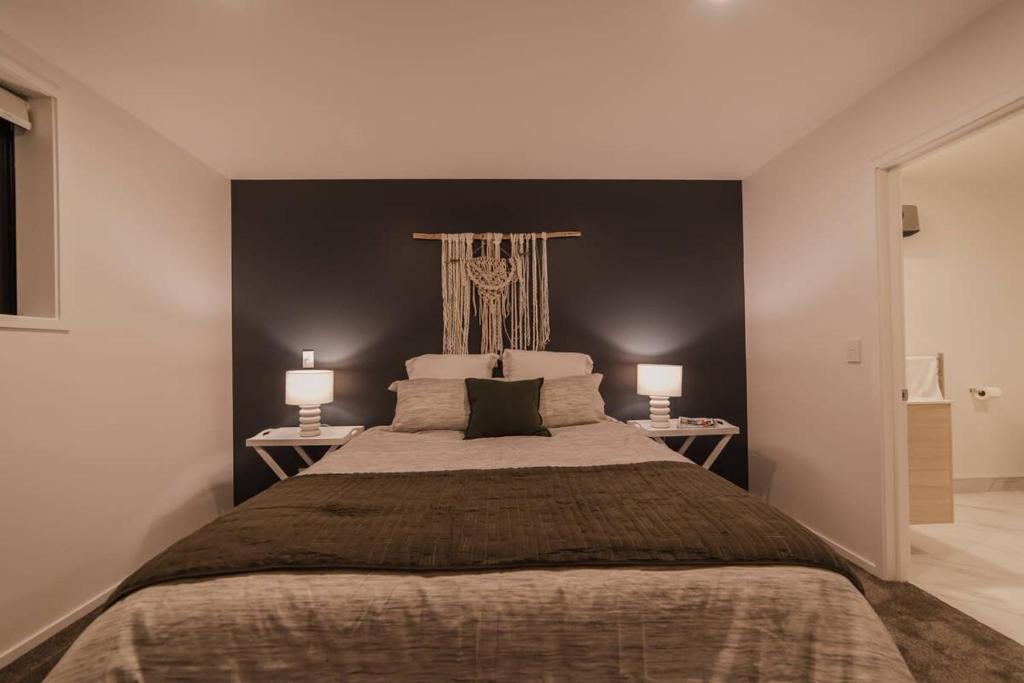 The Perfect City Nook - Designers Delight - Resim 6