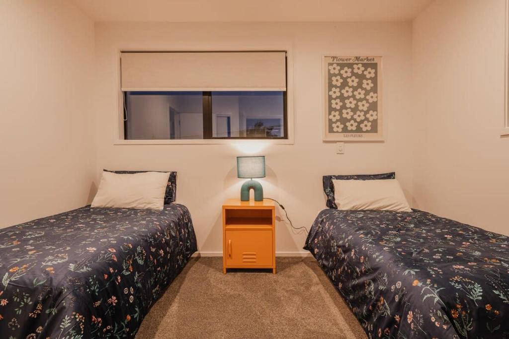 Where Home Meets Serenity in Christchurch - Resim 10