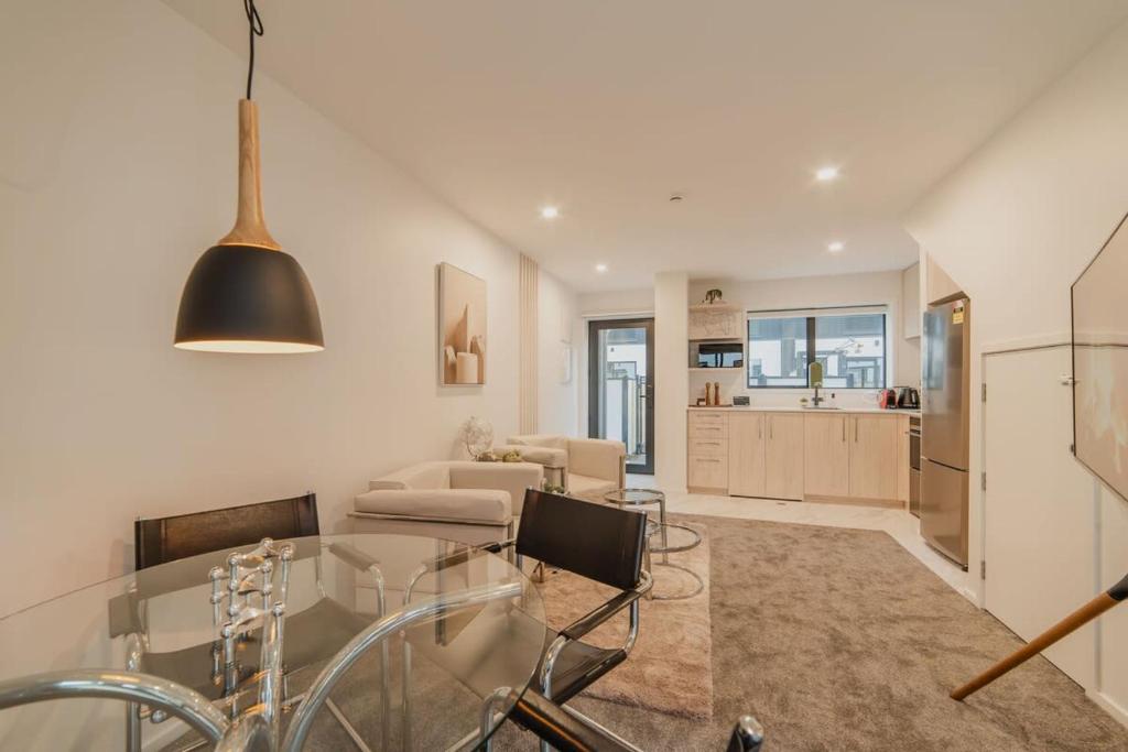 Central City Boutique Escape - Resim 16