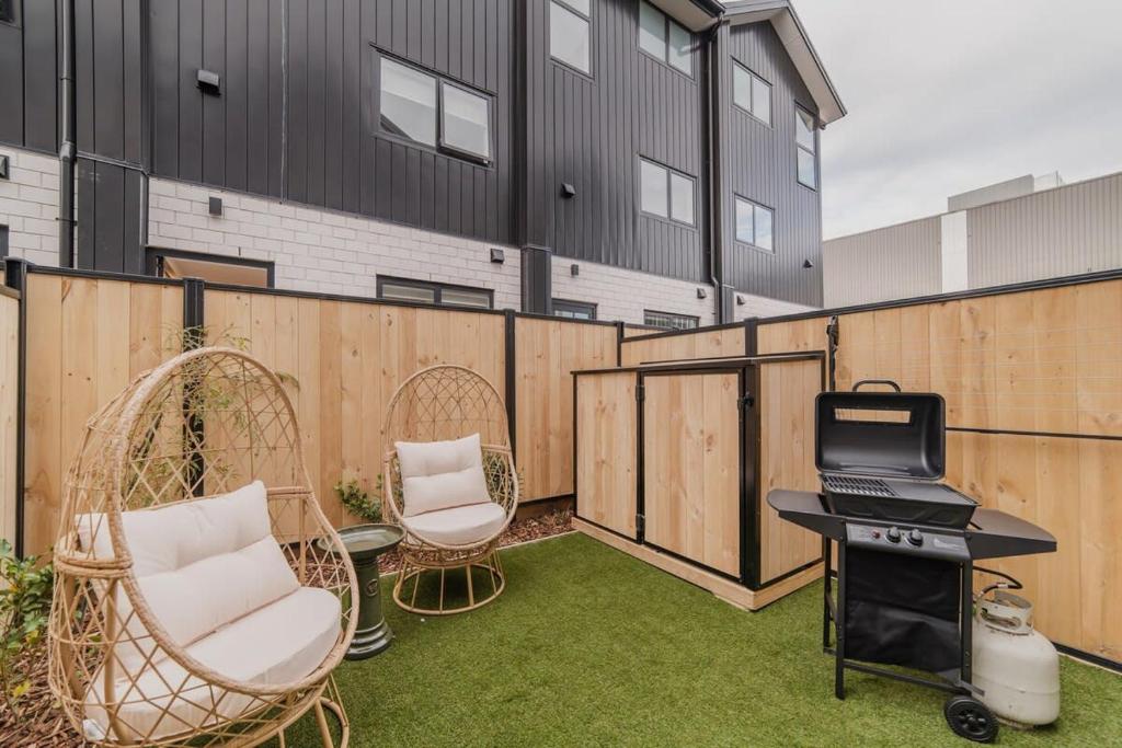 Central City Boutique Escape - Resim 21