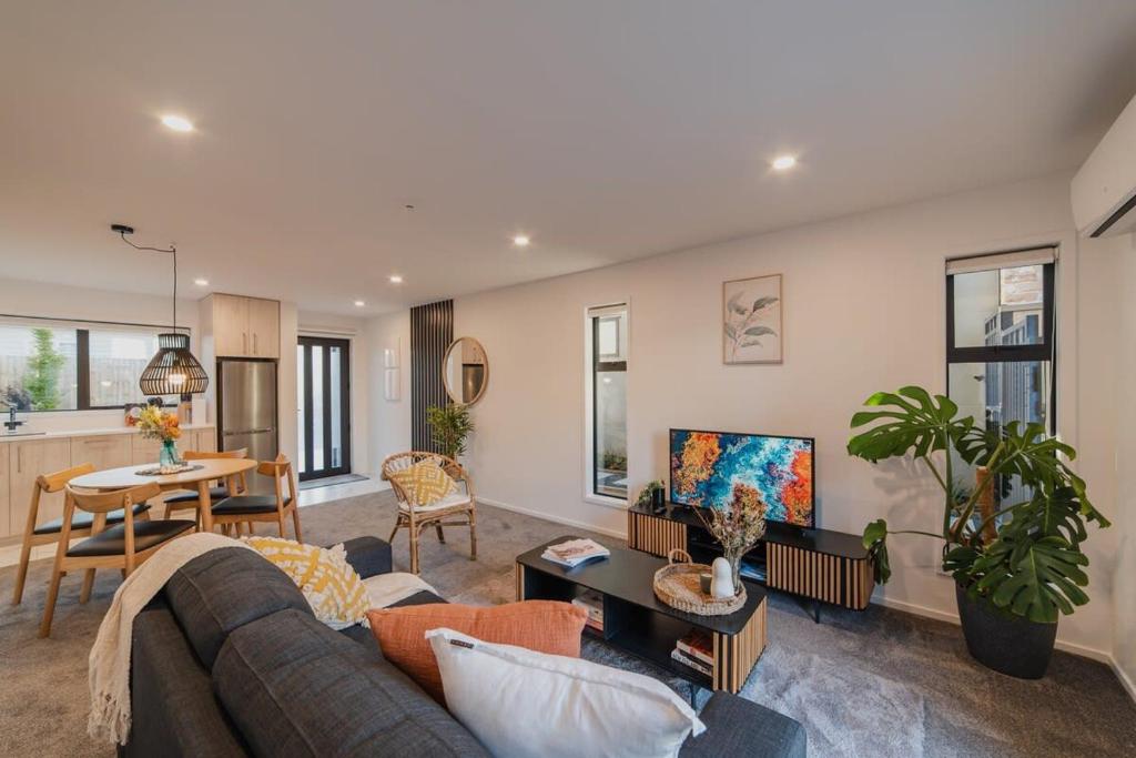 Enchanting Getaway in Merivale - Resim 1