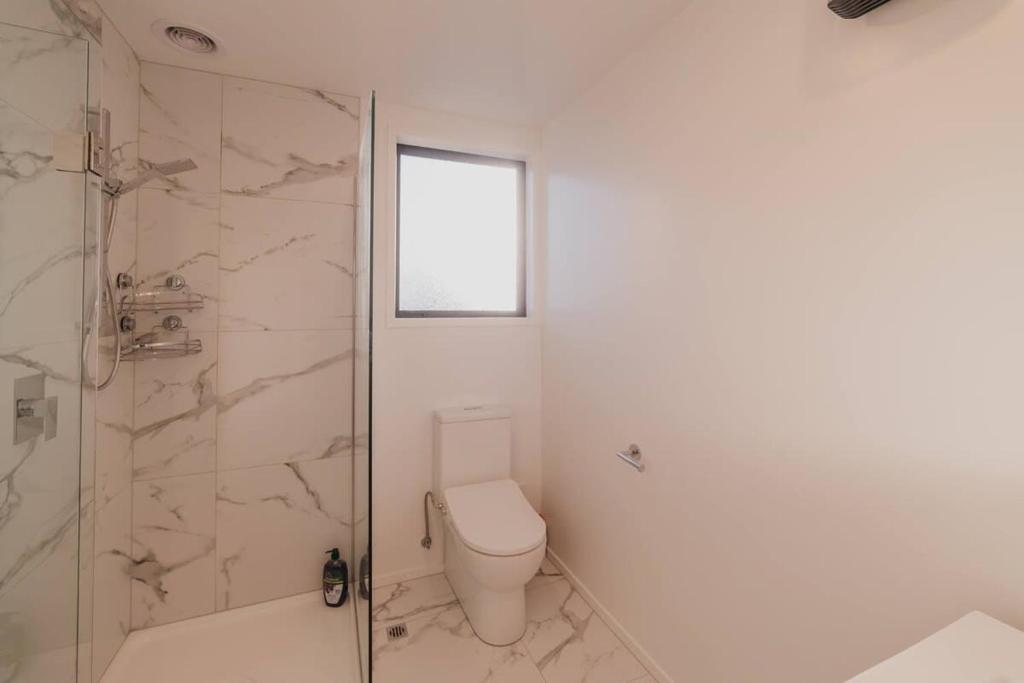 Enchanting Getaway in Merivale - Resim 21