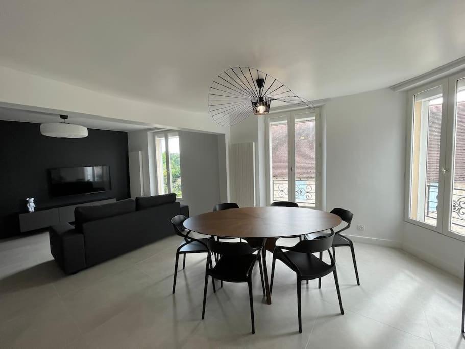 Photo de la galerie de l'établissement Bel appartement centre village, à Crespières