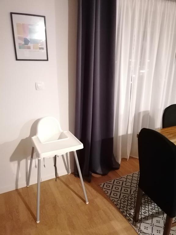 Fotografia z galérie ubytovania Apartment near the sea-self check-in v destinácii Podstrana