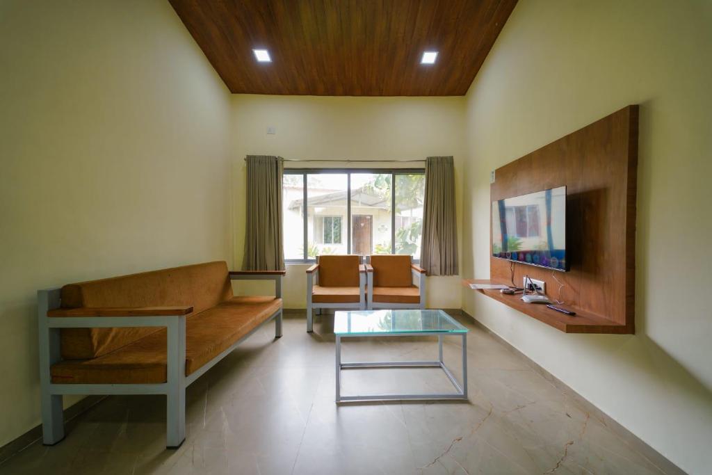 Teak Resort Karjat - Two-Bedroom Villa