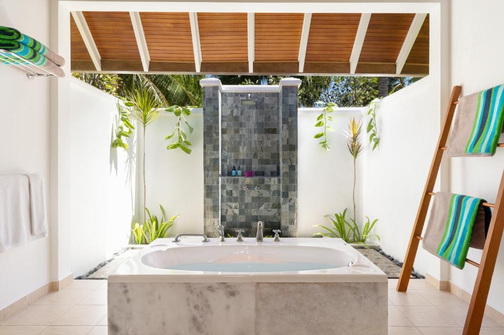 Kurumba Maldives - 15