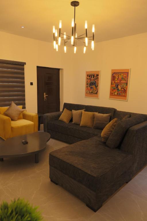 The Blcksite - 3 bedroom apartments in Wuse - Apartment Suite Mit 3 Schlafzimmern