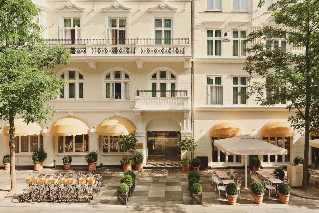 Budova, kde se hotel nachází