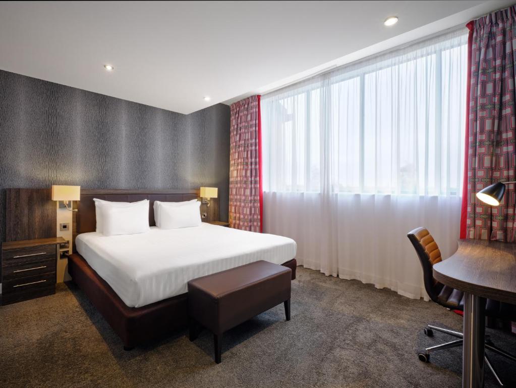 Holiday Inn Huntingdon Racecourse, an IHG Hotel - 