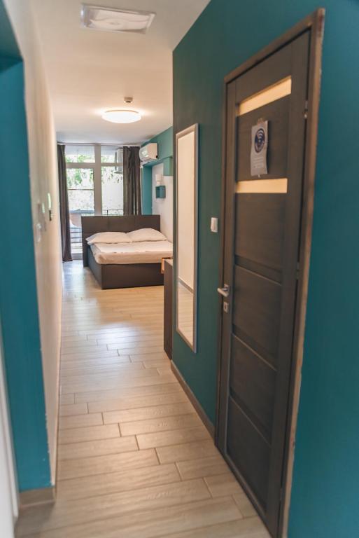 Tisza Gyöngye Apartmanok - MATURAMENTO DELLA STUDIO